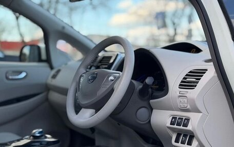 Nissan Leaf I, 2012 год, 700 000 рублей, 6 фотография