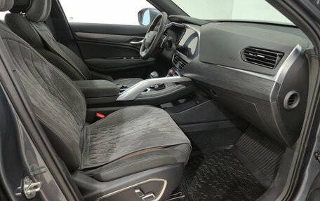 Geely Tugella FY11, 2023 год, 3 550 000 рублей, 16 фотография