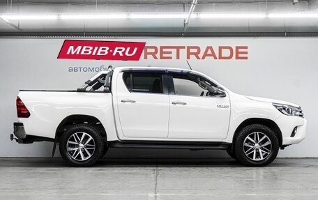Toyota Hilux VIII, 2020 год, 4 550 000 рублей, 5 фотография