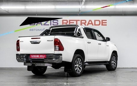 Toyota Hilux VIII, 2020 год, 4 550 000 рублей, 6 фотография