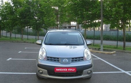 Nissan Note II рестайлинг, 2006 год, 600 000 рублей, 1 фотография