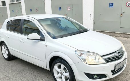 Opel Astra H, 2011 год, 520 000 рублей, 1 фотография