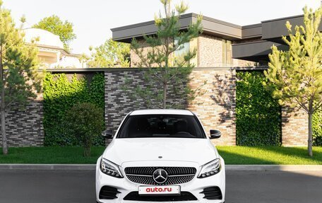 Mercedes-Benz C-Класс, 2018 год, 2 999 990 рублей, 13 фотография
