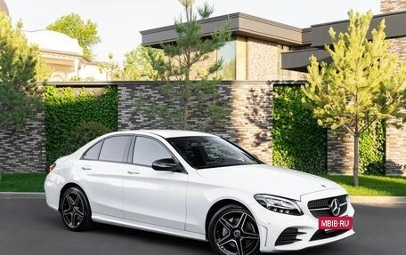 Mercedes-Benz C-Класс, 2018 год, 2 999 990 рублей, 11 фотография