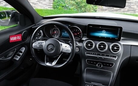 Mercedes-Benz C-Класс, 2018 год, 2 999 990 рублей, 15 фотография