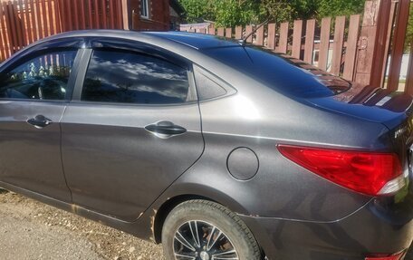 Hyundai Solaris II рестайлинг, 2012 год, 750 000 рублей, 2 фотография