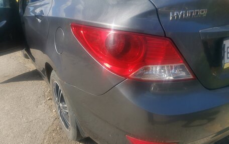Hyundai Solaris II рестайлинг, 2012 год, 750 000 рублей, 20 фотография
