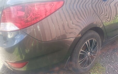 Hyundai Solaris II рестайлинг, 2012 год, 750 000 рублей, 18 фотография