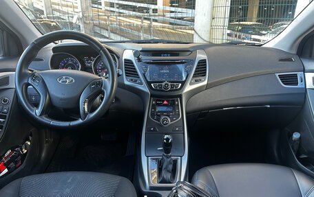 Hyundai Elantra V, 2014 год, 1 030 000 рублей, 2 фотография
