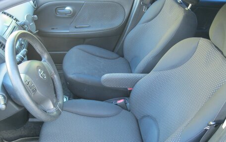 Nissan Note II рестайлинг, 2006 год, 600 000 рублей, 9 фотография