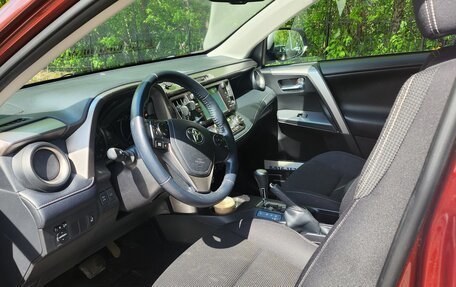Toyota RAV4, 2018 год, 2 600 000 рублей, 7 фотография