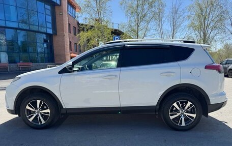 Toyota RAV4, 2016 год, 2 530 000 рублей, 3 фотография
