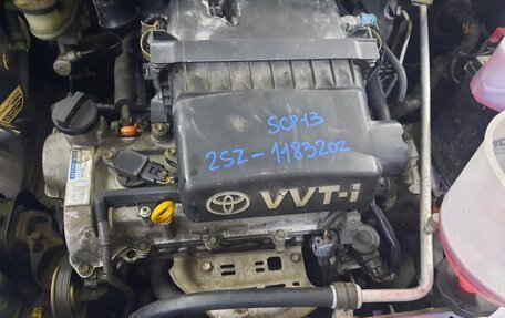 Toyota Vitz, 2003 год, 400 000 рублей, 2 фотография