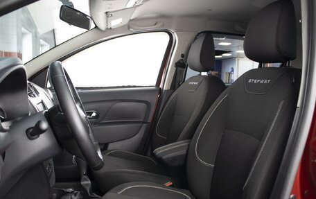 Renault Sandero II рестайлинг, 2020 год, 1 240 000 рублей, 8 фотография