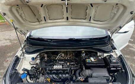 Hyundai Solaris II рестайлинг, 2017 год, 515 000 рублей, 9 фотография