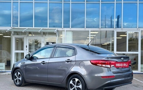 KIA Rio III рестайлинг, 2016 год, 800 000 рублей, 4 фотография