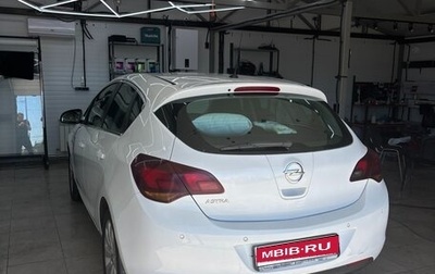Opel Astra J, 2011 год, 850 000 рублей, 1 фотография