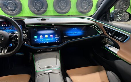 Mercedes-Benz E-Класс AMG, 2025 год, 16 000 000 рублей, 26 фотография