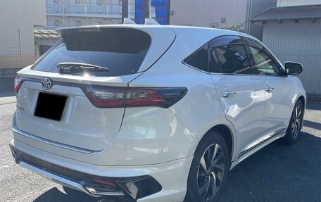 Toyota Harrier, 2020 год, 2 240 000 рублей, 4 фотография