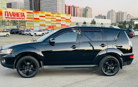 Mitsubishi Outlander III рестайлинг 3, 2010 год, 1 249 000 рублей, 3 фотография