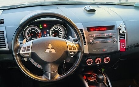 Mitsubishi Outlander III рестайлинг 3, 2010 год, 1 249 000 рублей, 14 фотография