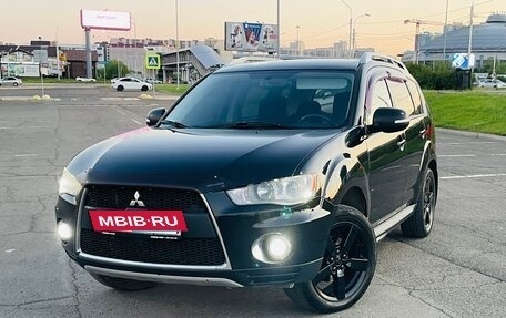 Mitsubishi Outlander III рестайлинг 3, 2010 год, 1 249 000 рублей, 2 фотография