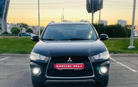 Mitsubishi Outlander III рестайлинг 3, 2010 год, 1 249 000 рублей, 7 фотография