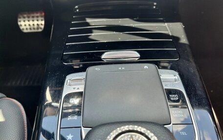 Mercedes-Benz CLA, 2019 год, 2 500 000 рублей, 15 фотография