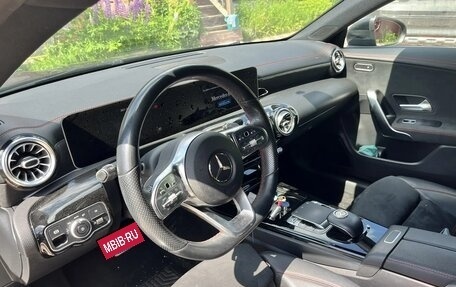 Mercedes-Benz CLA, 2019 год, 2 500 000 рублей, 11 фотография