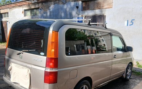 Honda Stepwgn II рестайлинг, 2001 год, 450 000 рублей, 2 фотография