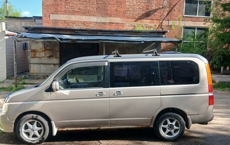 Honda Stepwgn II рестайлинг, 2001 год, 450 000 рублей, 11 фотография