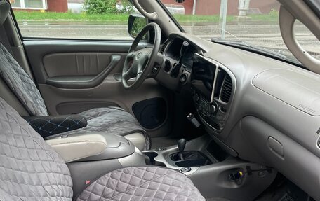Toyota Sequoia II рестайлинг, 2001 год, 1 700 000 рублей, 10 фотография