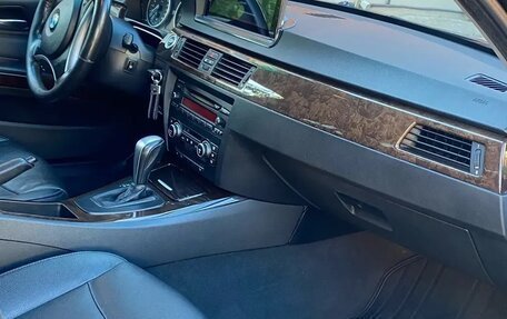 BMW 3 серия, 2009 год, 1 150 000 рублей, 3 фотография