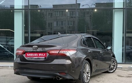Toyota Camry, 2019 год, 2 820 000 рублей, 5 фотография