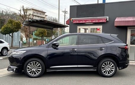 Toyota Harrier, 2020 год, 2 300 000 рублей, 6 фотография