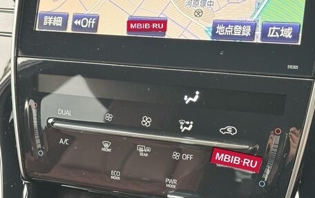 Toyota Harrier, 2020 год, 2 300 000 рублей, 19 фотография