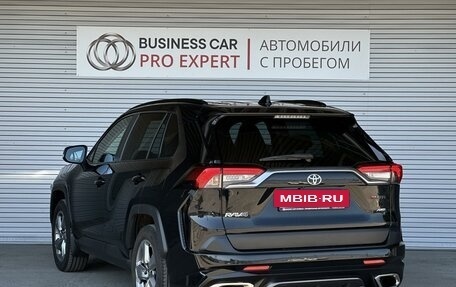Toyota RAV4, 2021 год, 3 895 000 рублей, 6 фотография