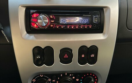 Renault Sandero I, 2013 год, 570 000 рублей, 7 фотография