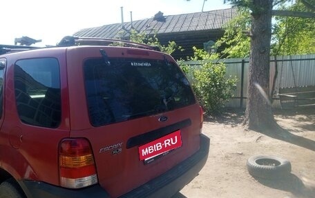 Ford Escape II, 2000 год, 300 000 рублей, 4 фотография