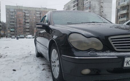 Mercedes-Benz C-Класс, 2003 год, 540 000 рублей, 2 фотография