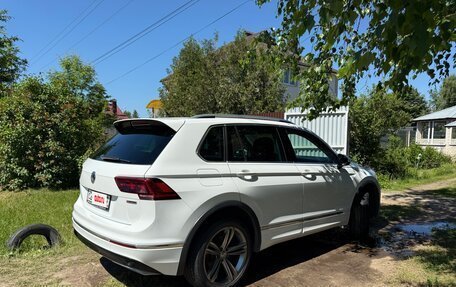 Volkswagen Tiguan II, 2019 год, 3 050 000 рублей, 6 фотография