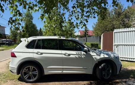 Volkswagen Tiguan II, 2019 год, 3 050 000 рублей, 5 фотография