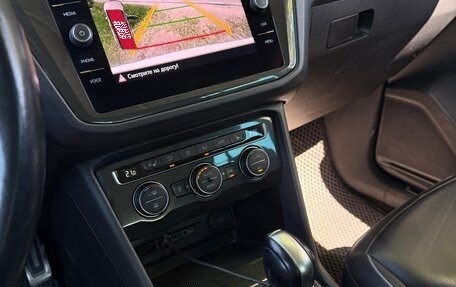 Volkswagen Tiguan II, 2019 год, 3 050 000 рублей, 17 фотография