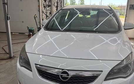 Opel Astra J, 2011 год, 850 000 рублей, 6 фотография