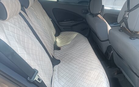 Nissan Almera, 2005 год, 255 000 рублей, 11 фотография