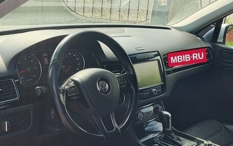 Volkswagen Touareg III, 2010 год, 1 350 000 рублей, 14 фотография