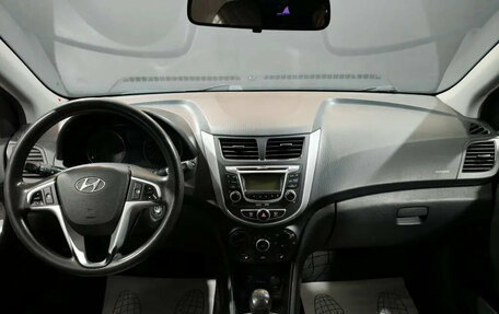 Hyundai Solaris II рестайлинг, 2012 год, 759 000 рублей, 8 фотография