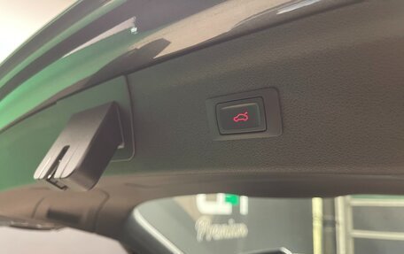 Audi Q3, 2018 год, 2 800 000 рублей, 32 фотография