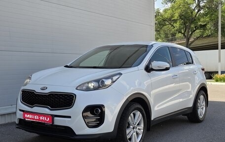 KIA Sportage IV рестайлинг, 2018 год, 1 995 000 рублей, 1 фотография