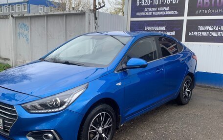 Hyundai Solaris II рестайлинг, 2019 год, 950 000 рублей, 2 фотография